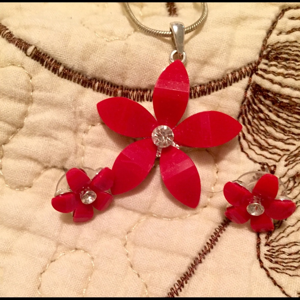 GIFTED 🎉Red flower jewelry - Picture 1 of 1